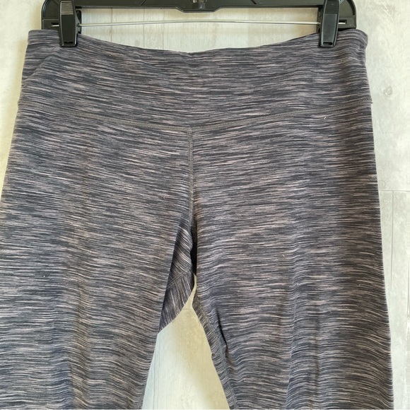 Lululemon womens crops leggings size 12 - Picture 2 of 4